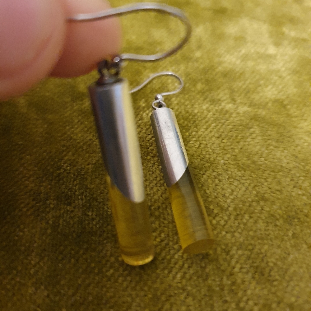 One of a kind pair of earrings yellow silver. - Picture 4 of 4